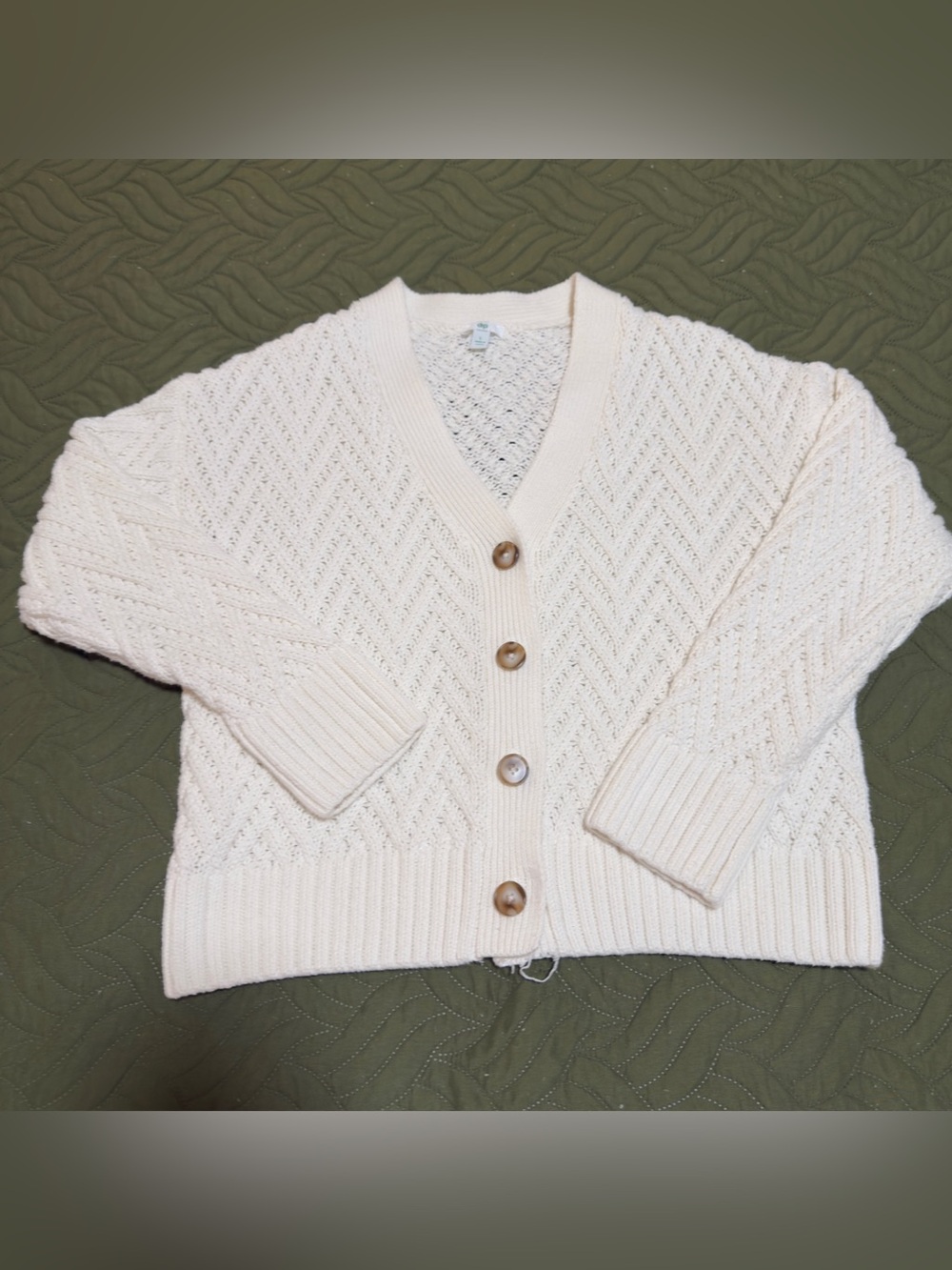 DIP Cream Cropped Knit Cardigan Women’s Large Button Front Sweater